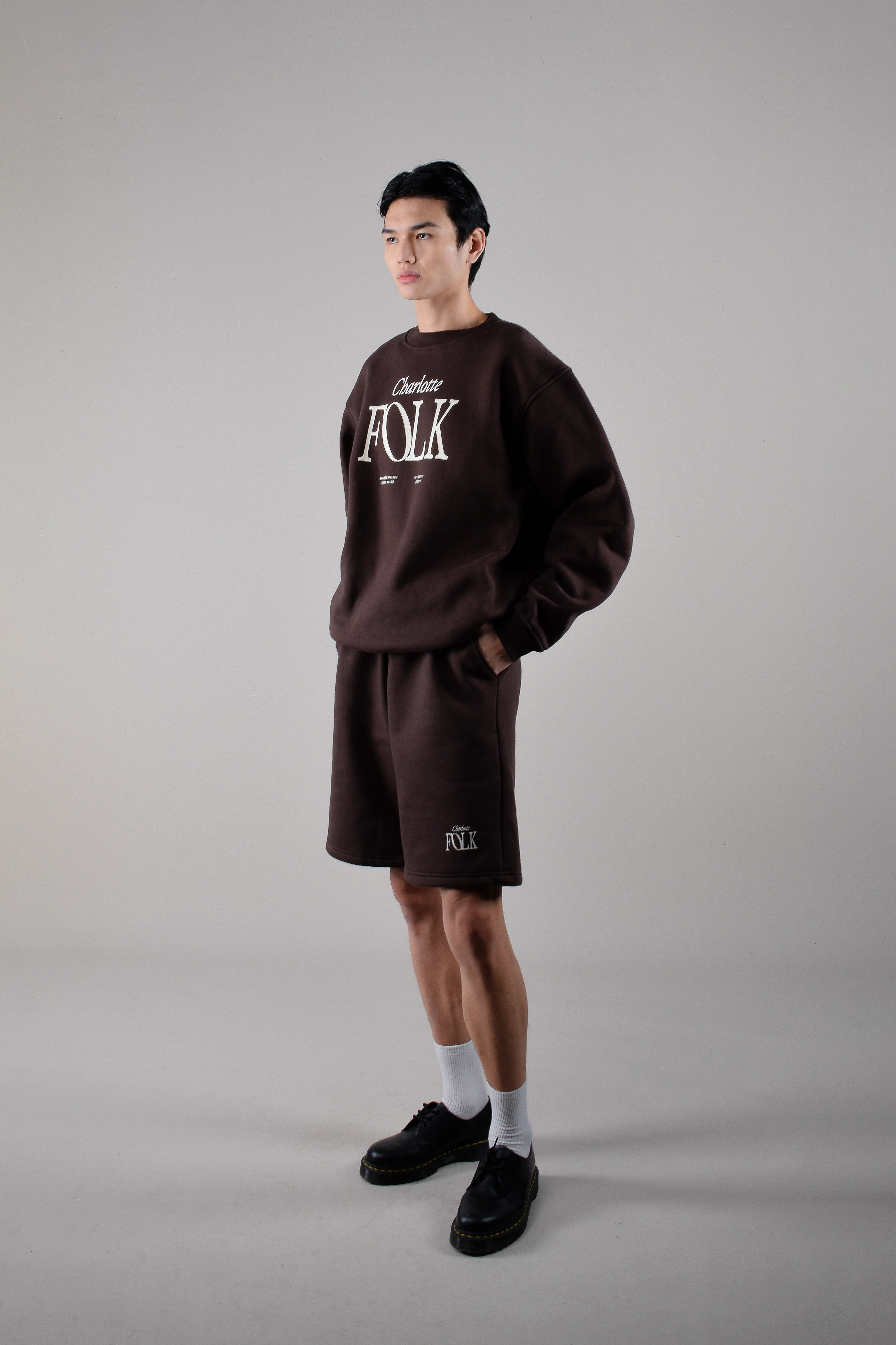 Modern Vintage Oversized Sweater - Image 3